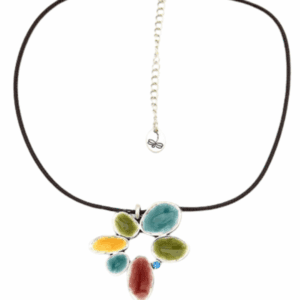 COLLAR CORDÓN NEGRO MATE CON MEDALLÓN FLOR ESMALTADO OTOÑAL