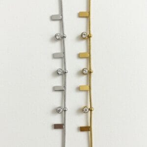 pulsera acero detalles rectangulares y apliques brillo