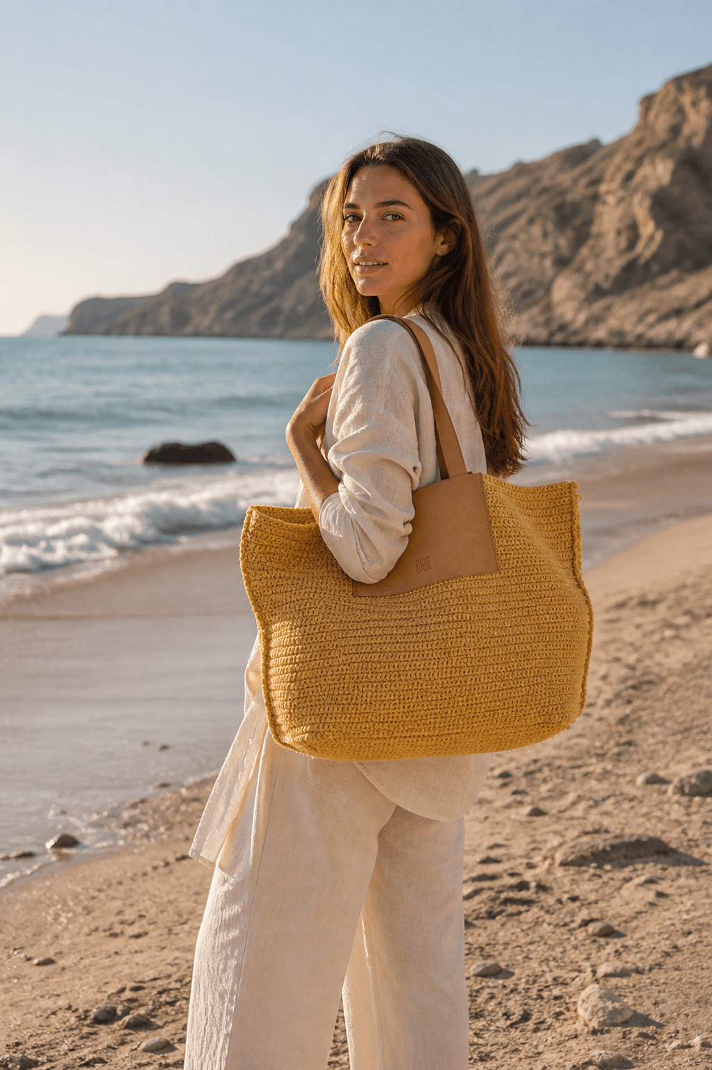 shopper grande de crochet y piel